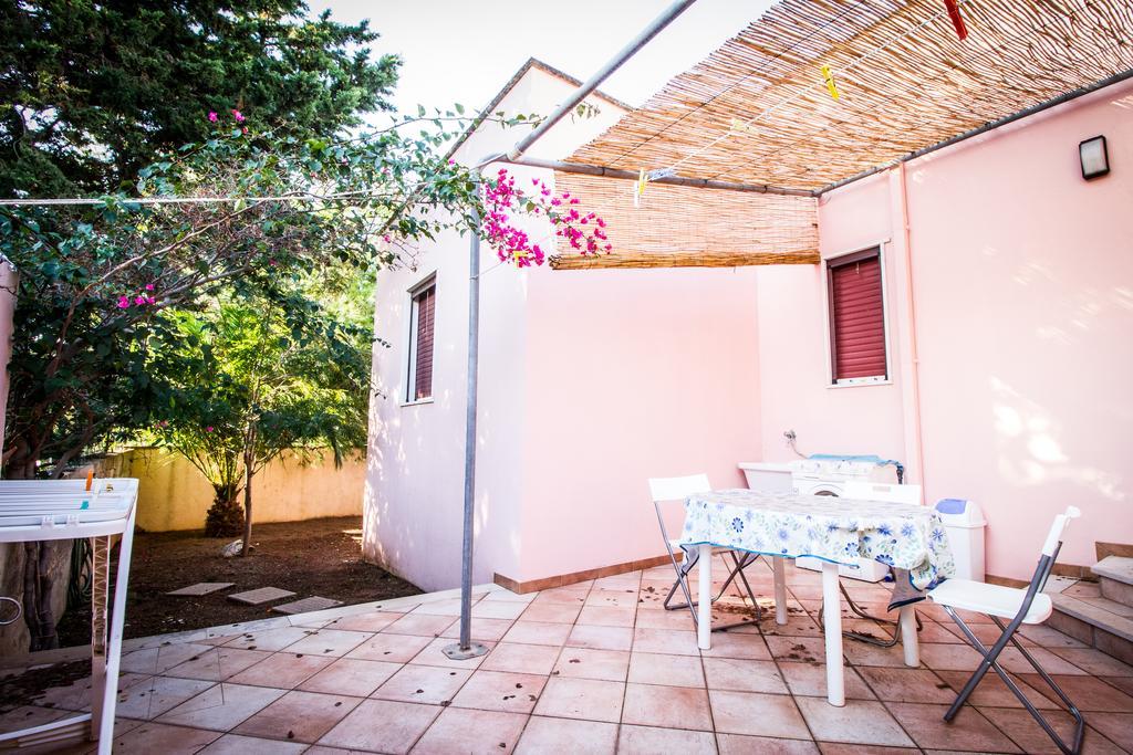 I Giardini Dell'Agave Apartment Torre Santa Sabina Exterior photo